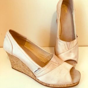 TOMS Ballet Pink Wedges